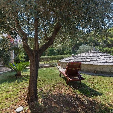 Apartments Villa Lungomare Pula Dış mekan fotoğraf