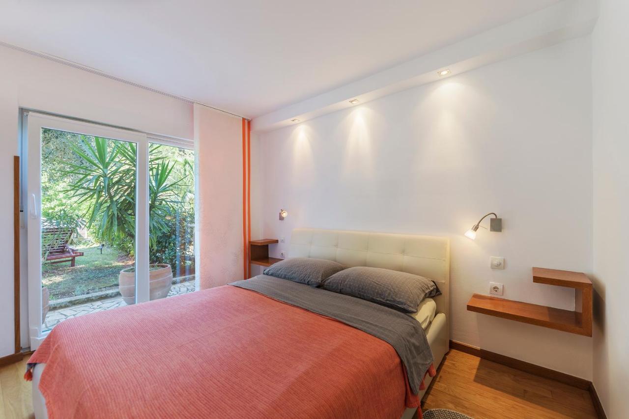 Apartments Villa Lungomare Pula Dış mekan fotoğraf