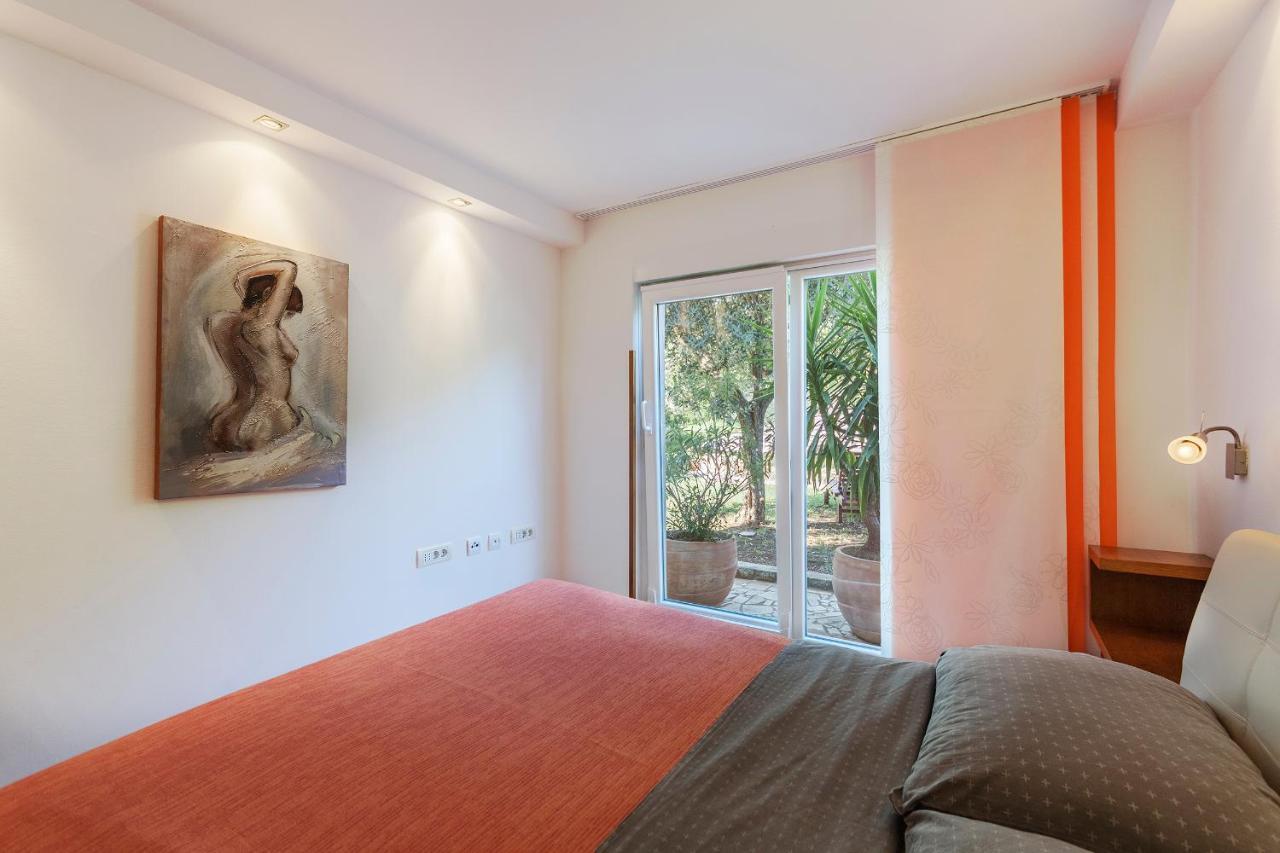 Apartments Villa Lungomare Pula Dış mekan fotoğraf